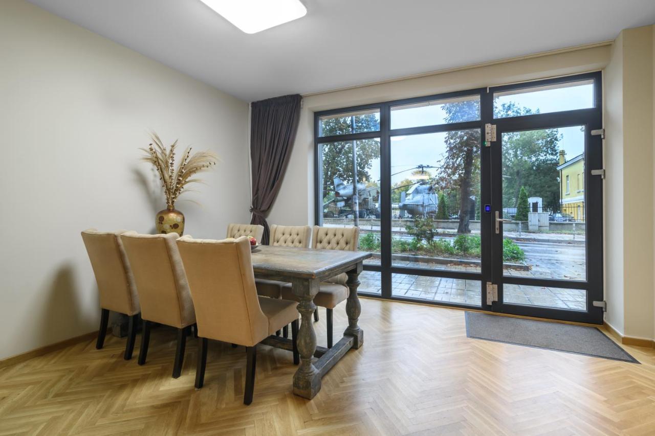 R Apartment Varna ภายนอก รูปภาพ