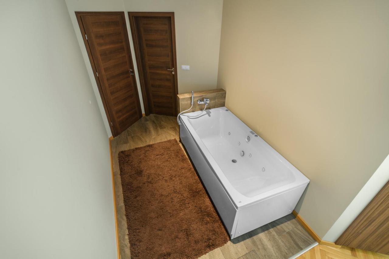R Apartment Varna ภายนอก รูปภาพ