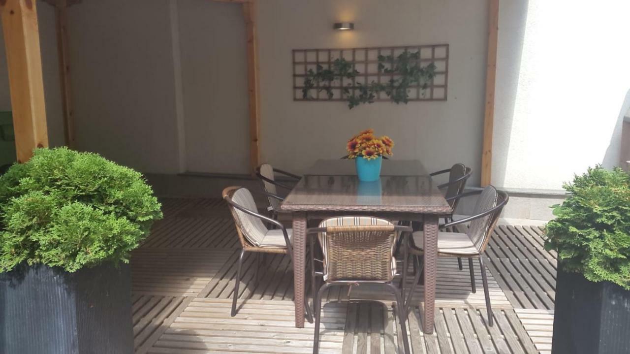 R Apartment Varna ภายนอก รูปภาพ